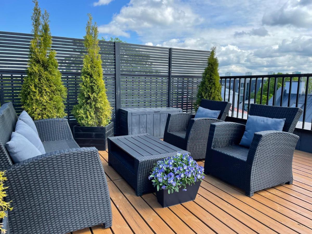 City Terrace Apartment Avangard - Large Private Roof Terrace Tallinn Exterior foto